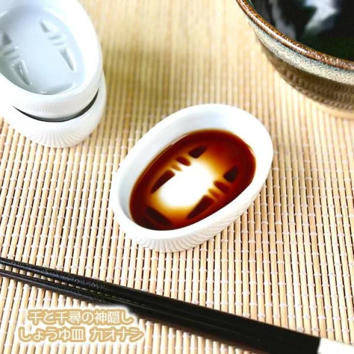 【楽天市場】ジブリ グッズ 千と千尋の神隠し 食器 かわいい しょうゆ皿 カオナシ スタジオジブリ ギフト かおなし キッチン：Ｃａｆｅ ｄｅ Ｄｏｎｇｕｒｉ