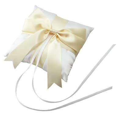【楽天市場】完成品 指輪交換 リングピロー アイボリー ブライダル 結婚式 リングピロー 洋 リボン ウェディング ウエディング：ぷちぎふと工房　コンサルジュ